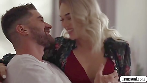 Blonde shemale with a small tits and short skirt lets her stepsister