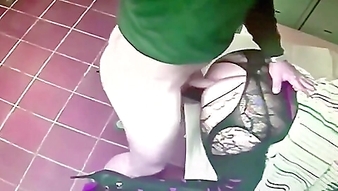 Milf in stockings gets penetrated by her lover in deep throat